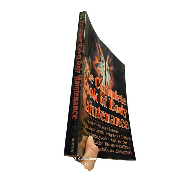 The complete book of body maintenance edited by Oliver Gillie and Derrik Mercer - Picture 4 of 8